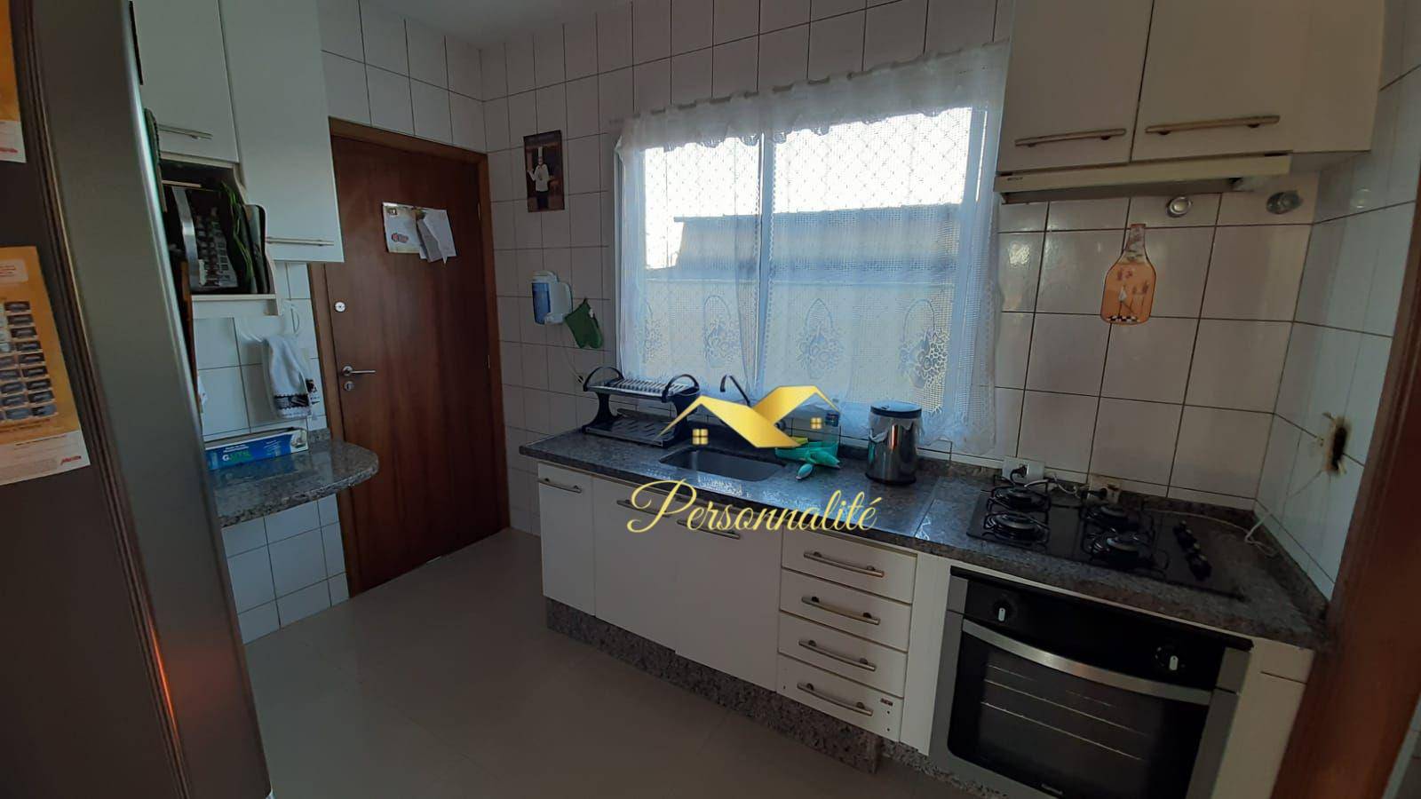 Apartamento à venda com 4 quartos, 97m² - Foto 11