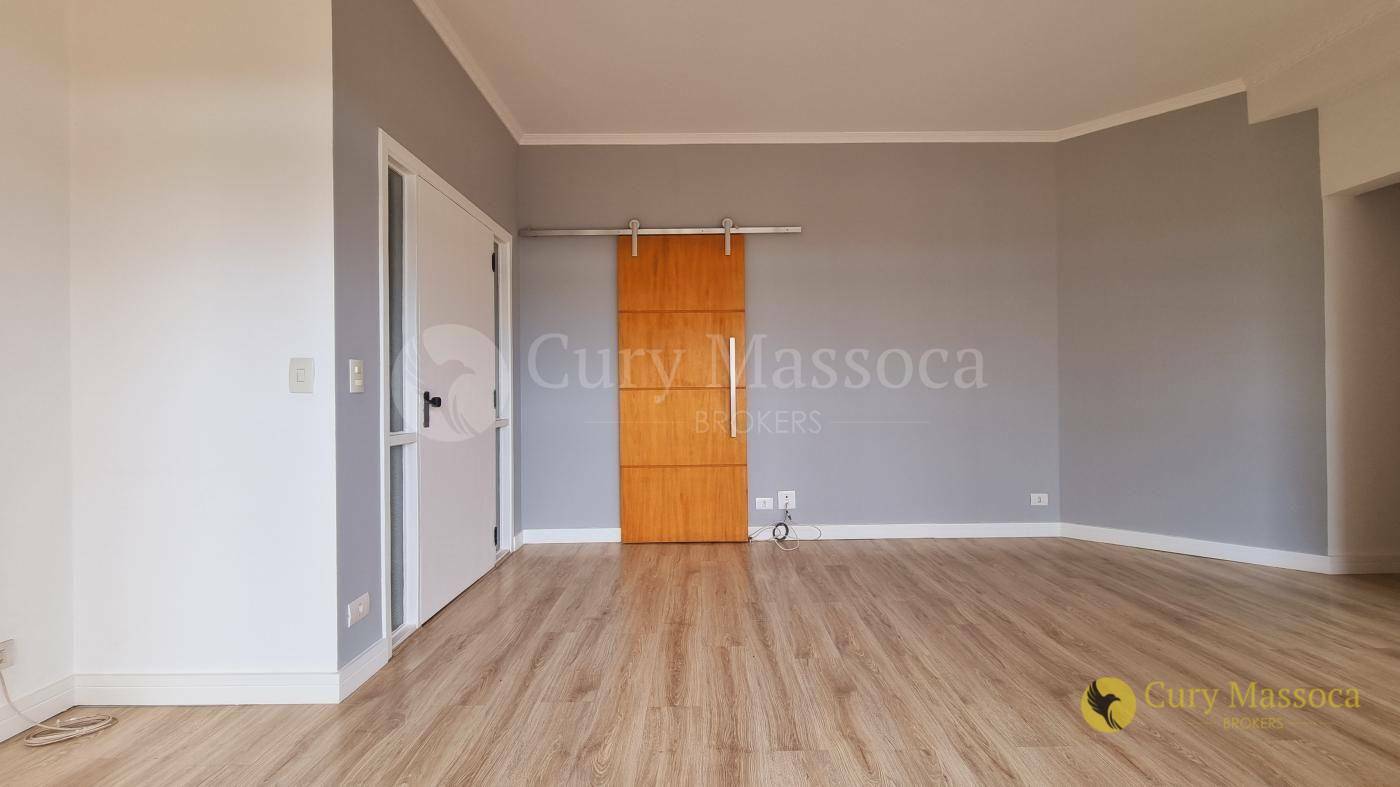 Apartamento à venda com 3 quartos, 95m² - Foto 8