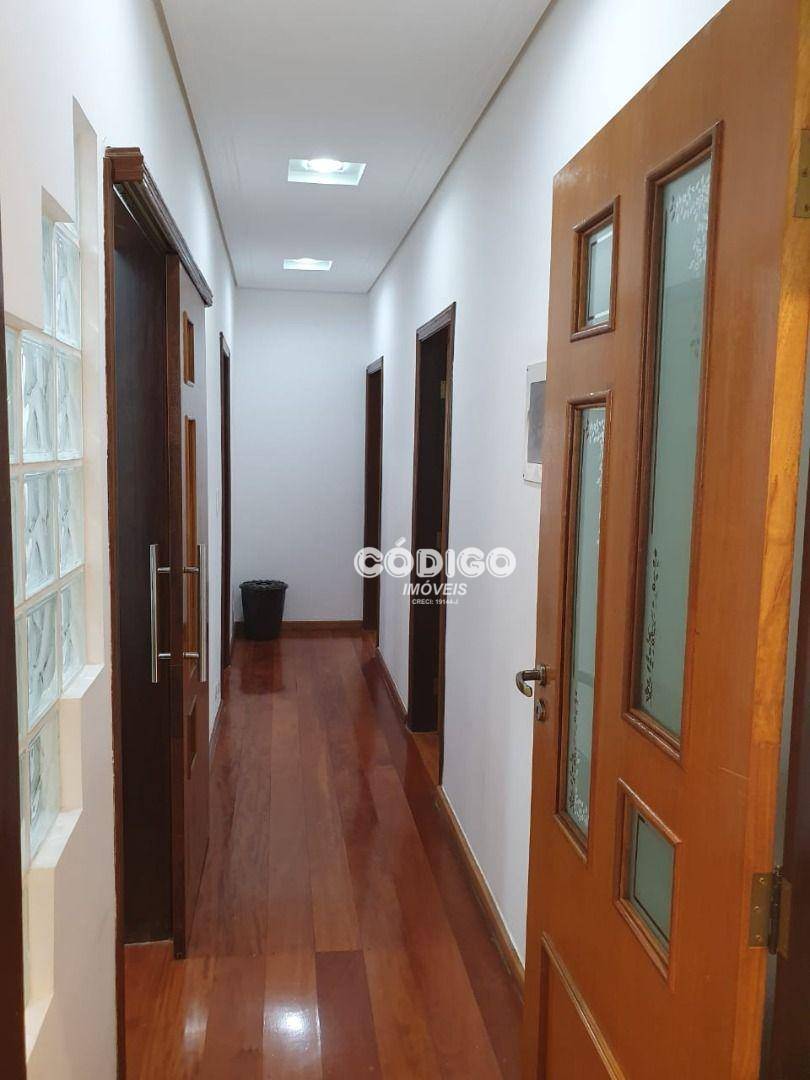 Casa à venda com 3 quartos, 200m² - Foto 19