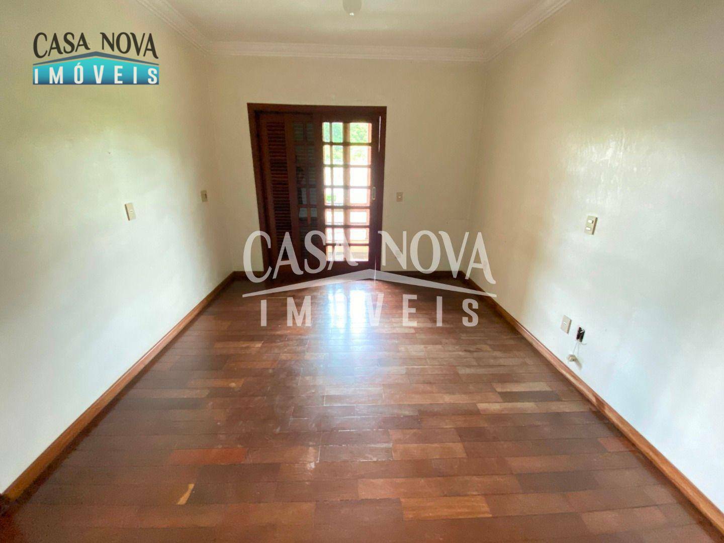 Casa de Condomínio à venda com 4 quartos, 450m² - Foto 21