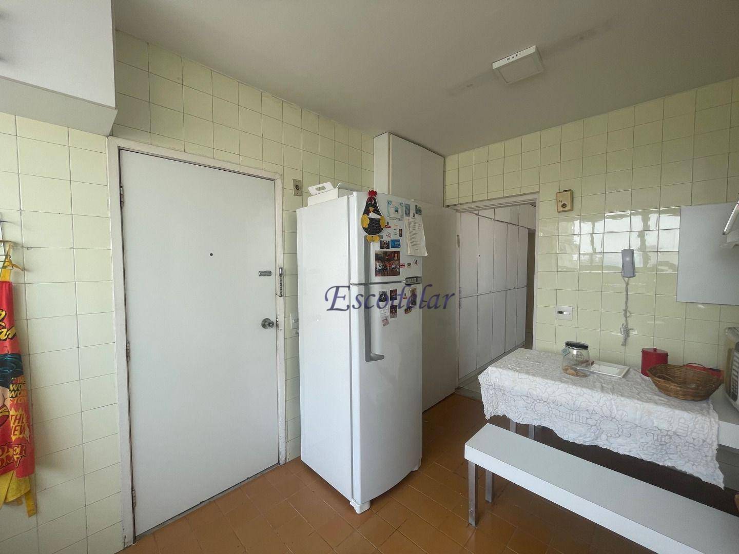 Apartamento à venda com 3 quartos, 169m² - Foto 24