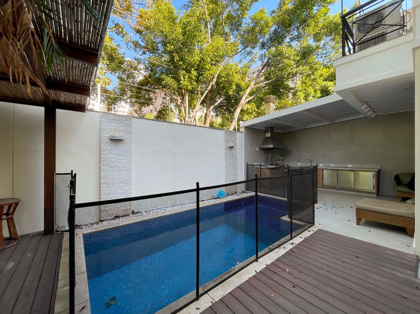 Casa de Condomínio à venda com 3 quartos, 398m² - Foto 6