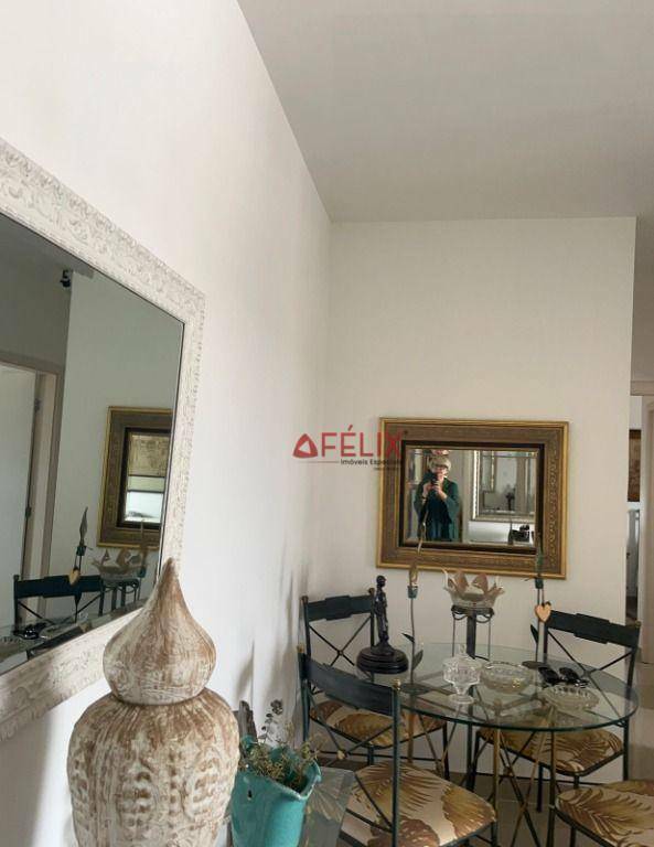 Apartamento à venda com 2 quartos, 64m² - Foto 4