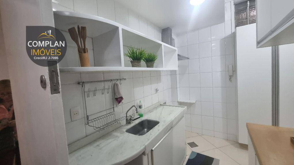 Apartamento à venda com 2 quartos, 45m² - Foto 15