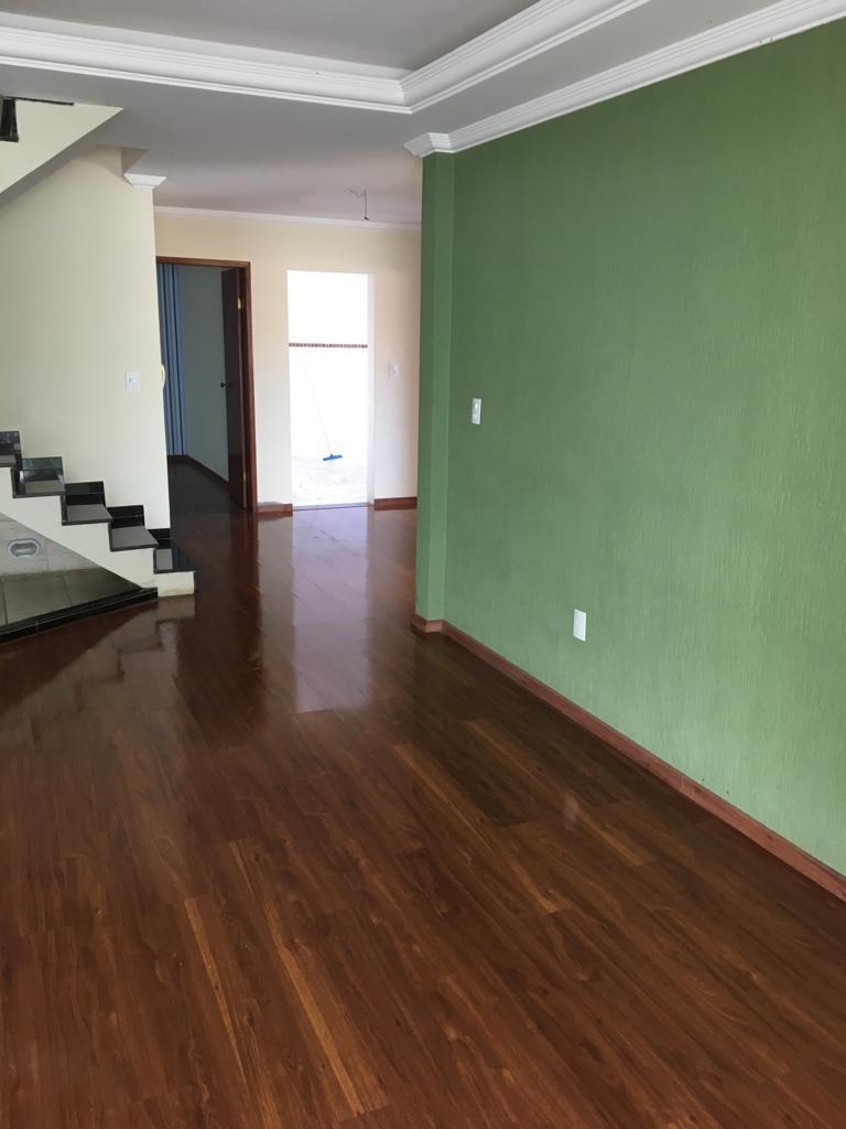 Casa à venda com 4 quartos, 274m² - Foto 6