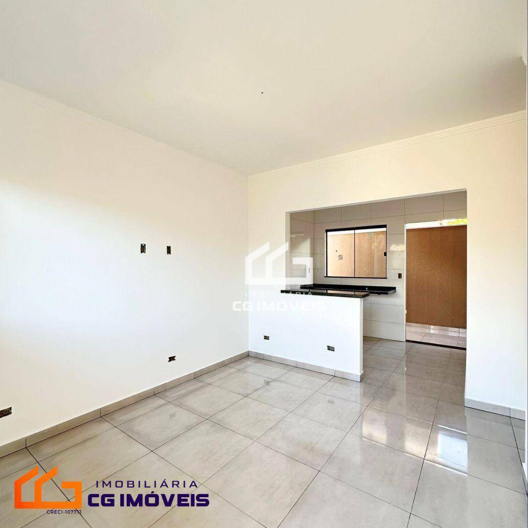 Casa à venda com 2 quartos, 42m² - Foto 2