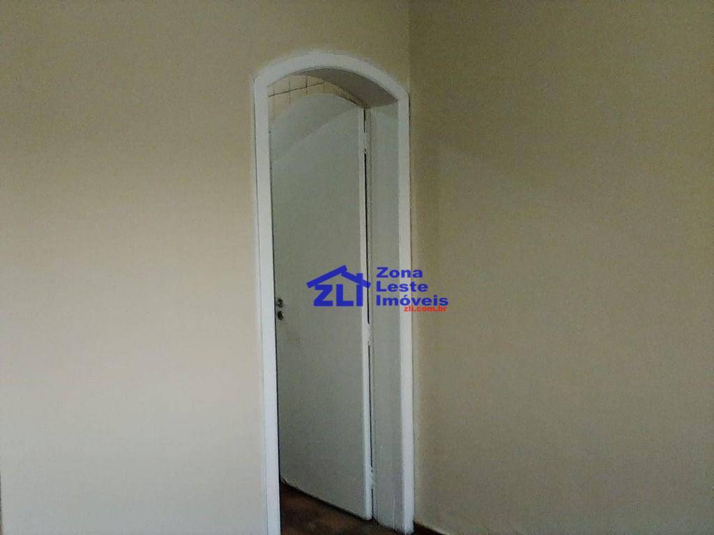 Casa para alugar com 3 quartos, 200m² - Foto 30