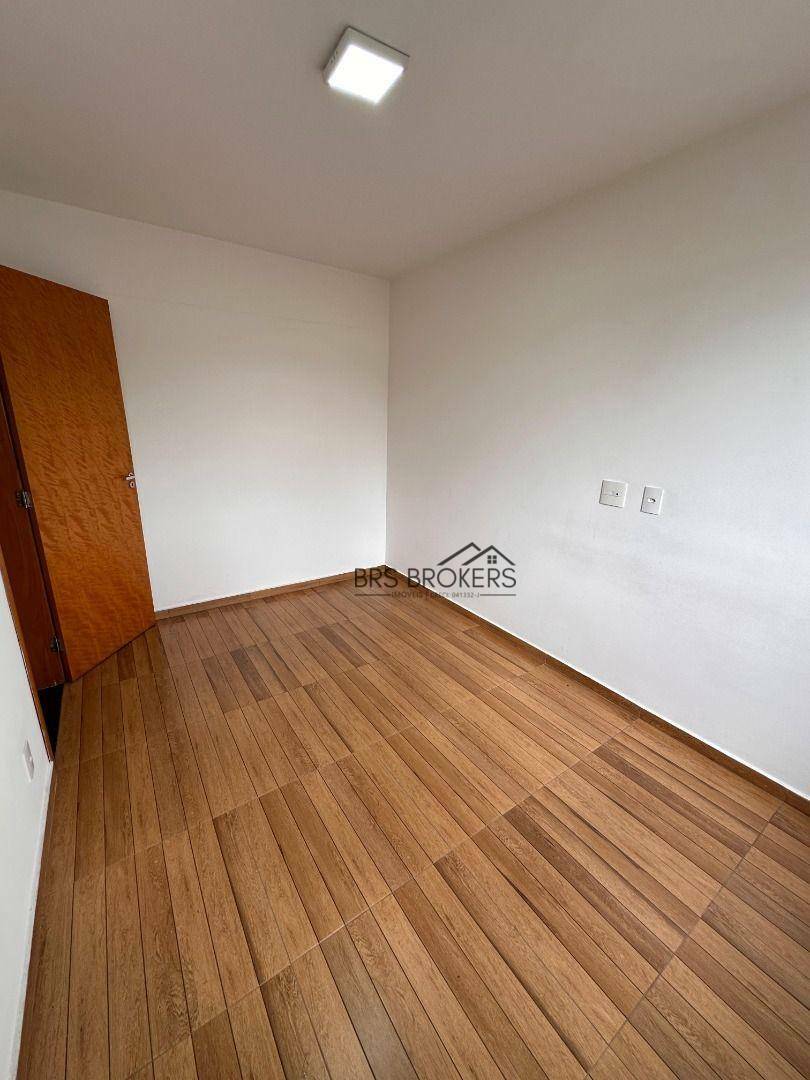 Apartamento à venda com 2 quartos, 50m² - Foto 18