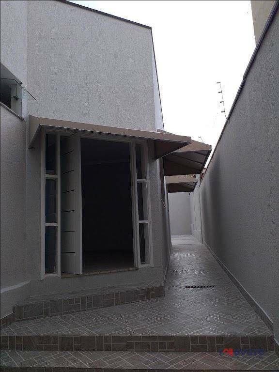 Casa à venda com 2 quartos, 190m² - Foto 4