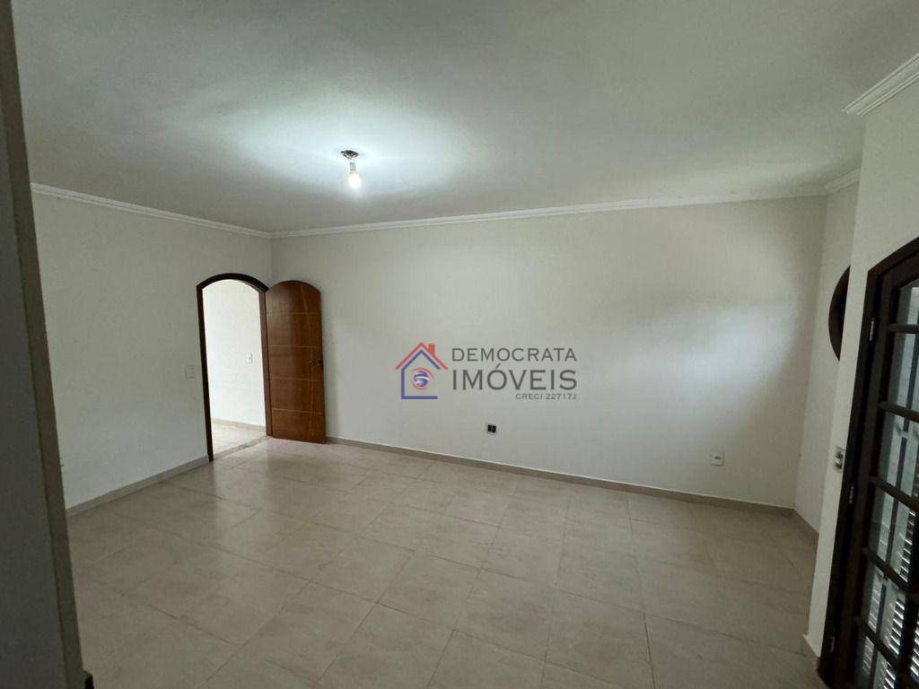 Sobrado à venda com 4 quartos, 264m² - Foto 16