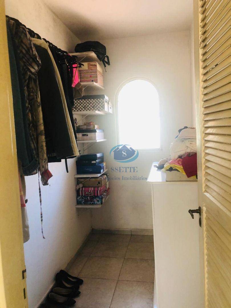 Sobrado à venda com 3 quartos, 195m² - Foto 9