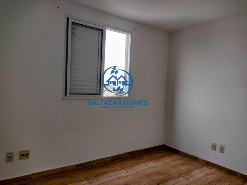 Apartamento à venda com 3 quartos, 50m² - Foto 7