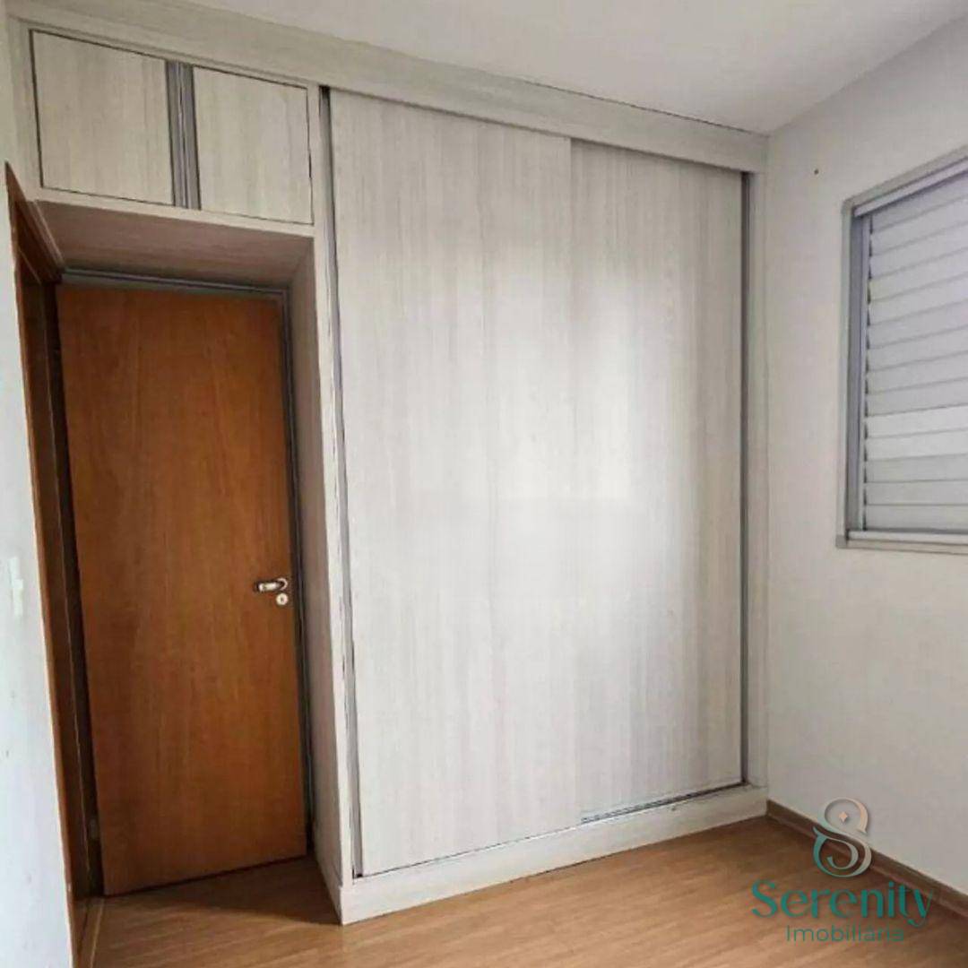 Apartamento para alugar com 3 quartos, 82m² - Foto 7