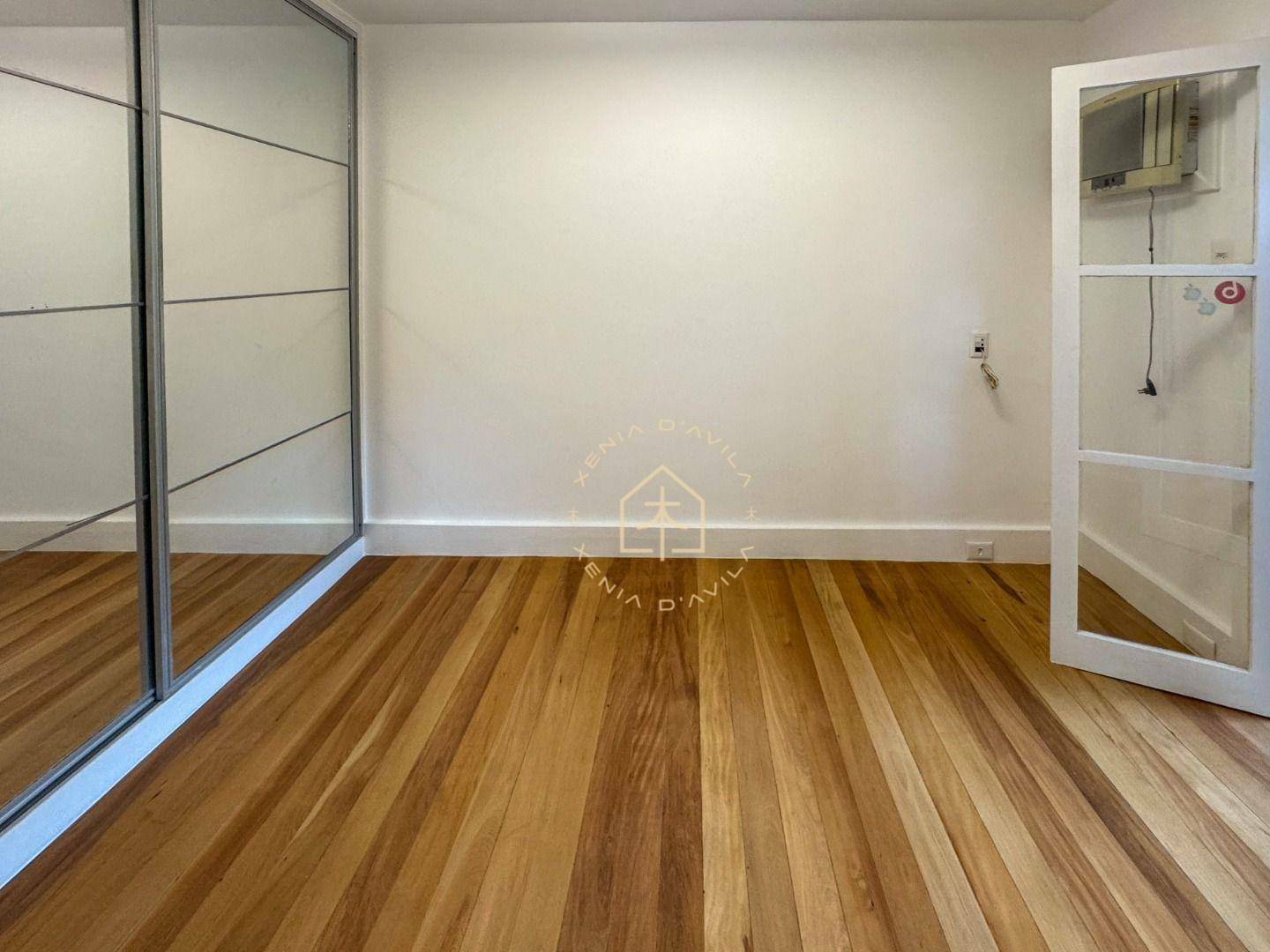 Casa de Condomínio à venda e aluguel com 3 quartos, 320m² - Foto 8