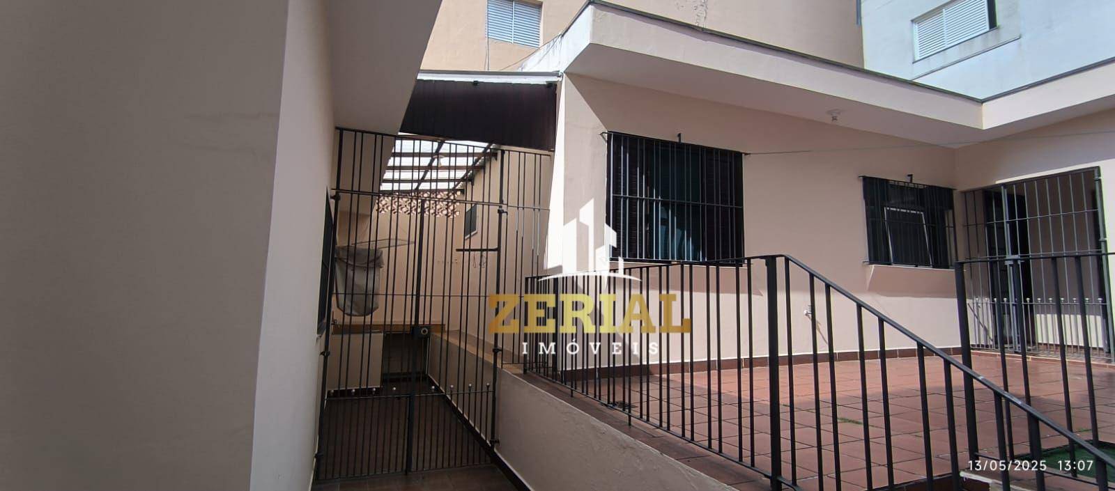 Casa para alugar com 4 quartos, 290m² - Foto 21