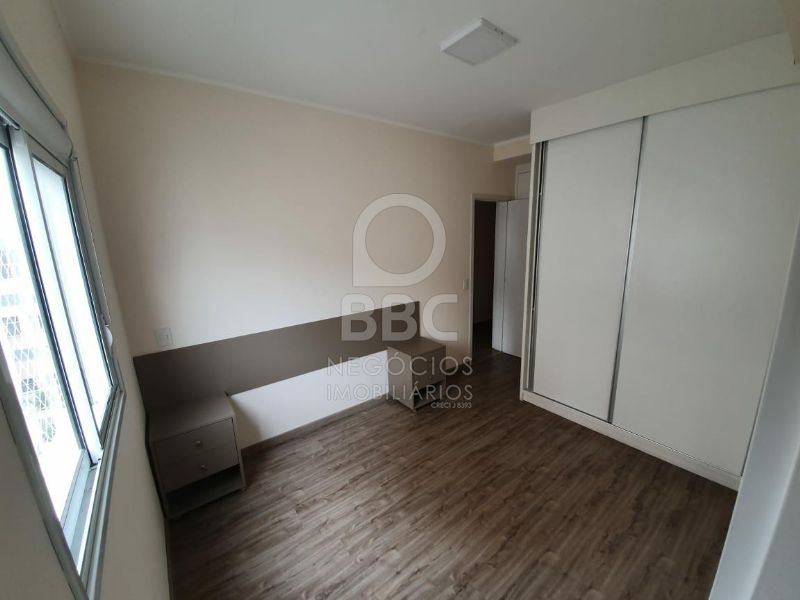 Apartamento para alugar com 2 quartos, 75m² - Foto 8