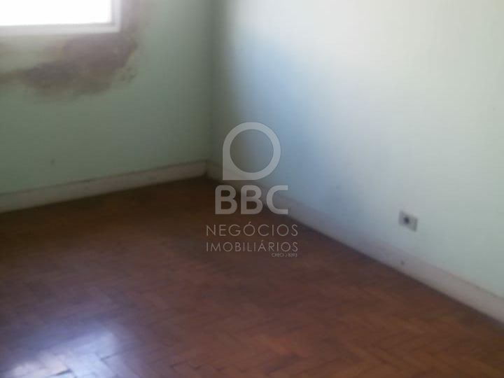 Casa à venda e aluguel com 3 quartos, 200m² - Foto 15