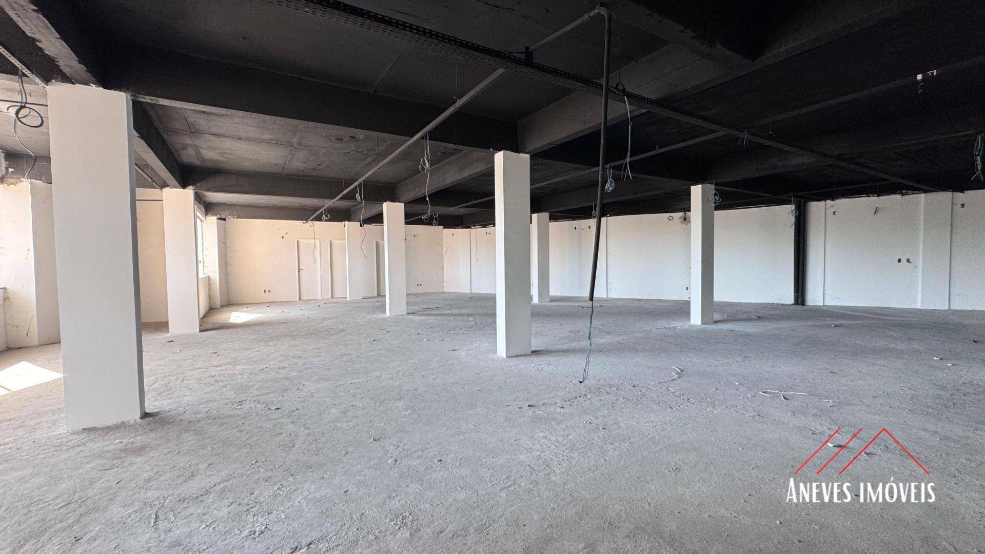 Prédio Inteiro para alugar, 1200m² - Foto 10