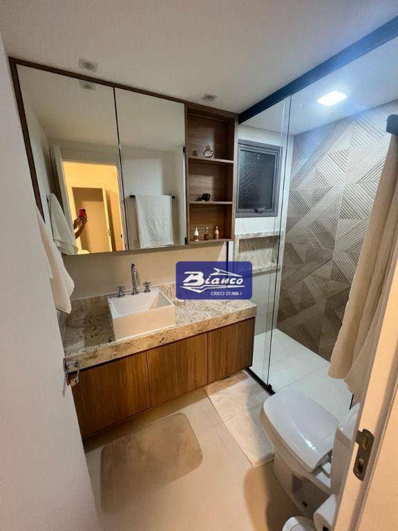 Apartamento à venda com 3 quartos, 129m² - Foto 4