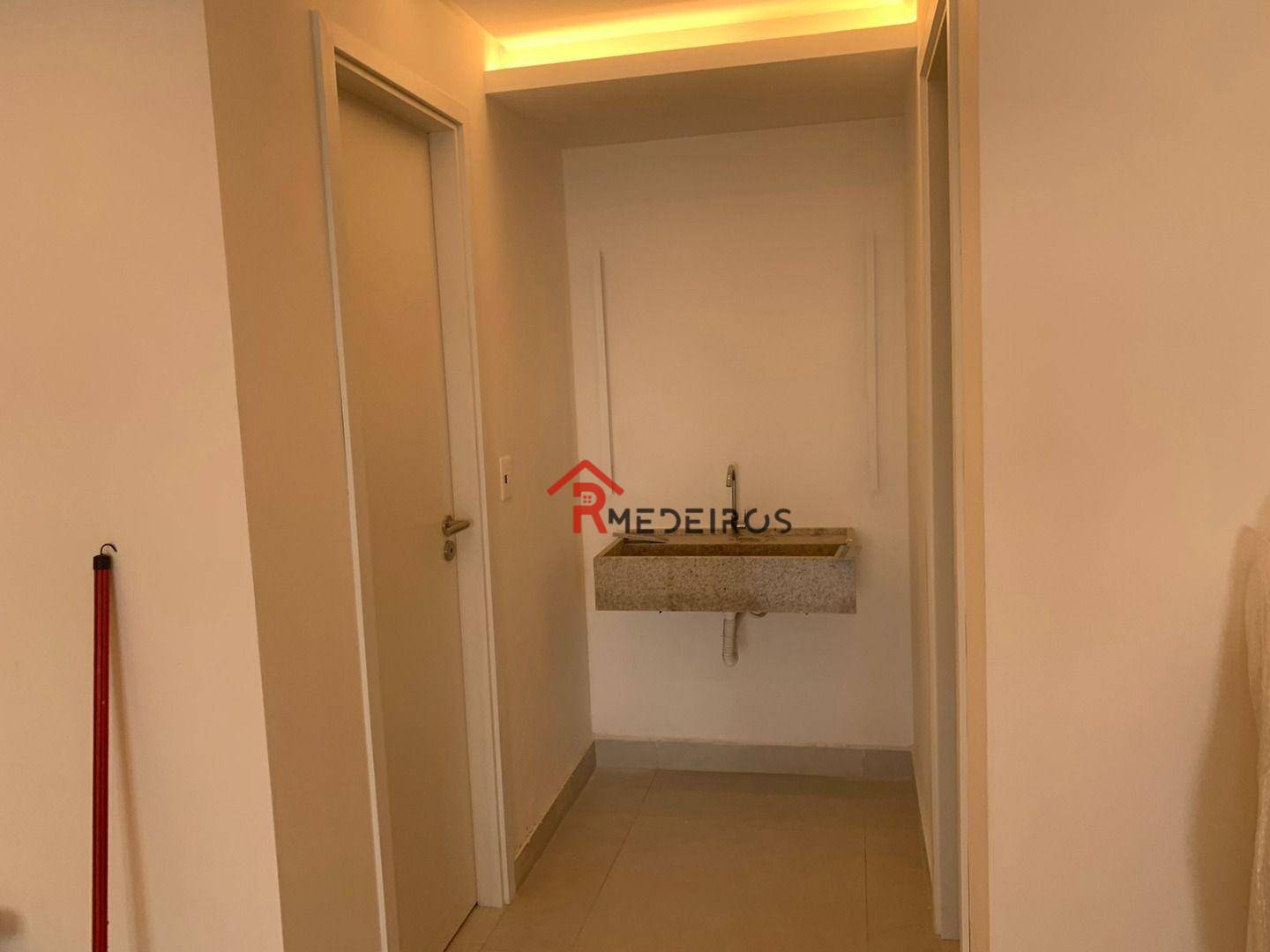 Apartamento à venda com 3 quartos, 147m² - Foto 32