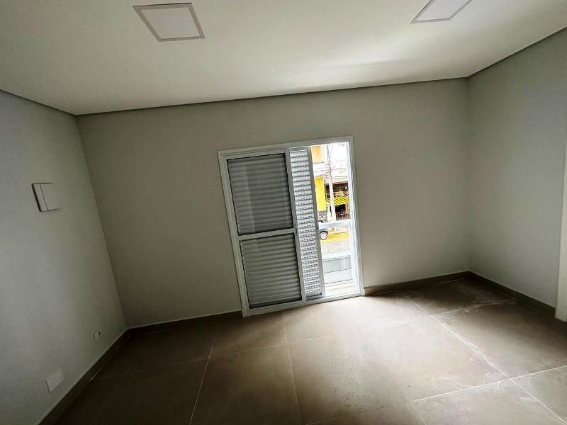 Sobrado à venda com 2 quartos, 120m² - Foto 1