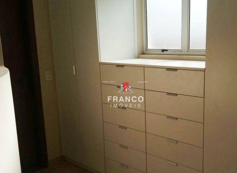 Casa de Condomínio à venda com 4 quartos, 290m² - Foto 29