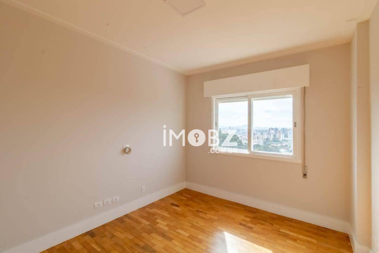 Apartamento à venda com 4 quartos, 221m² - Foto 3