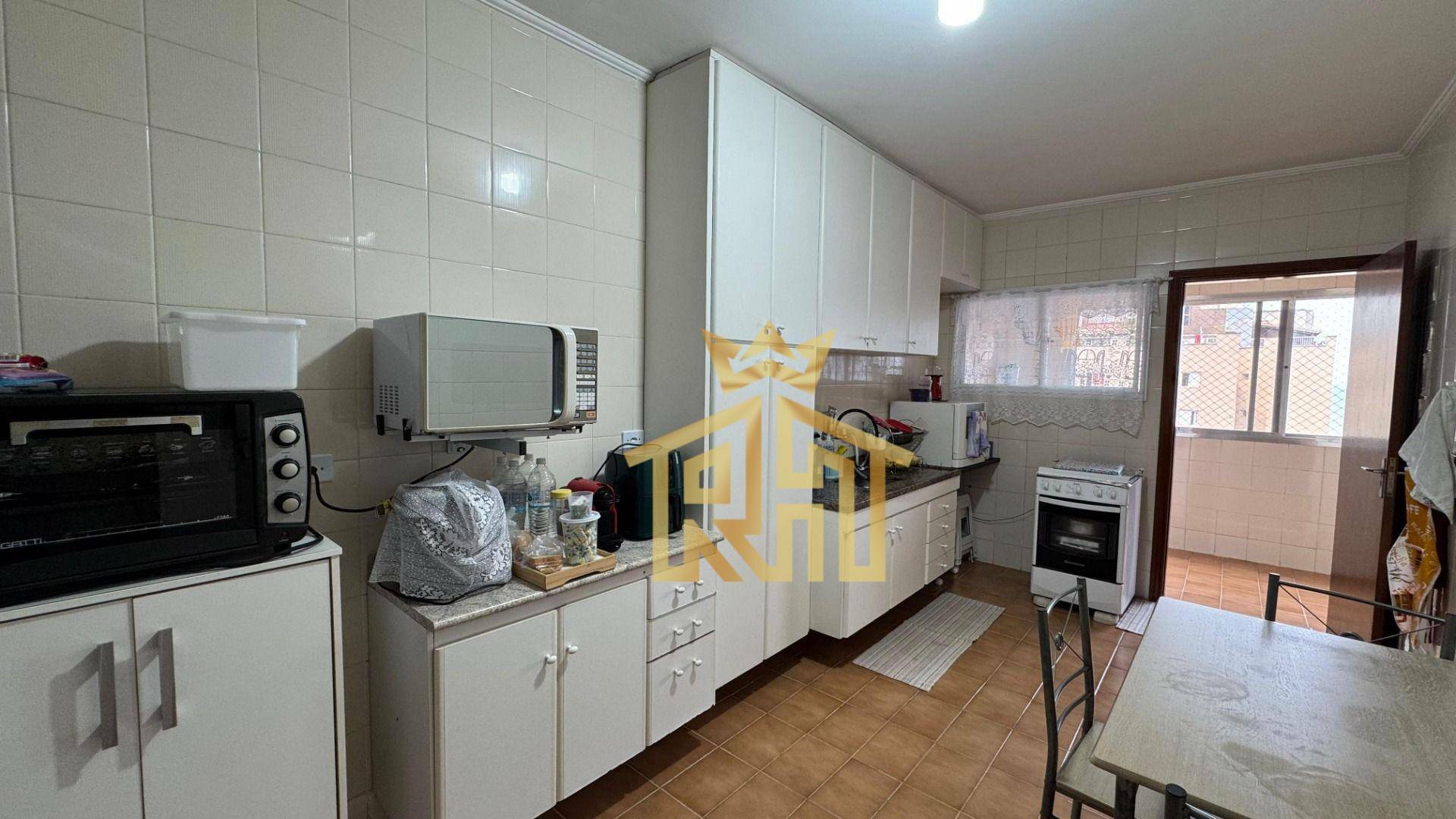 Apartamento à venda com 3 quartos, 130m² - Foto 20