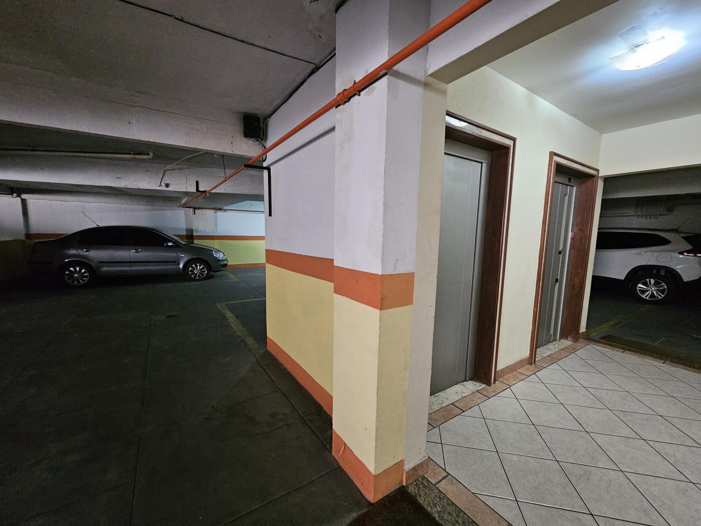 Apartamento à venda com 2 quartos, 112m² - Foto 28