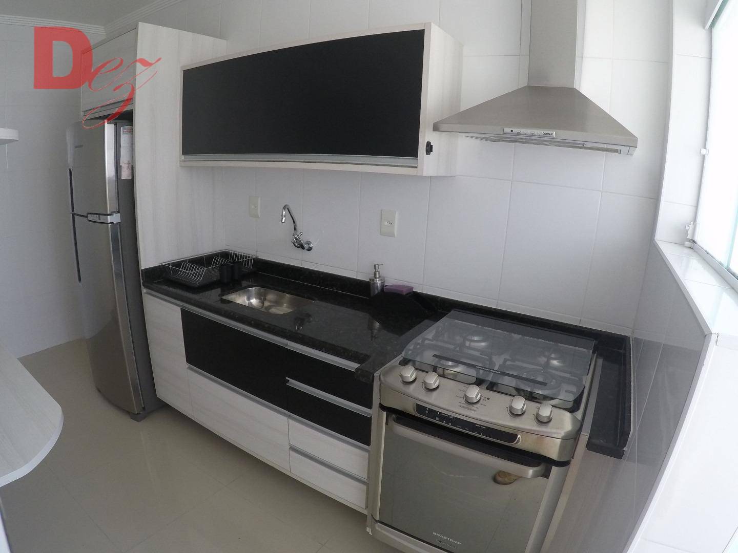 Apartamento à venda com 2 quartos, 76m² - Foto 14