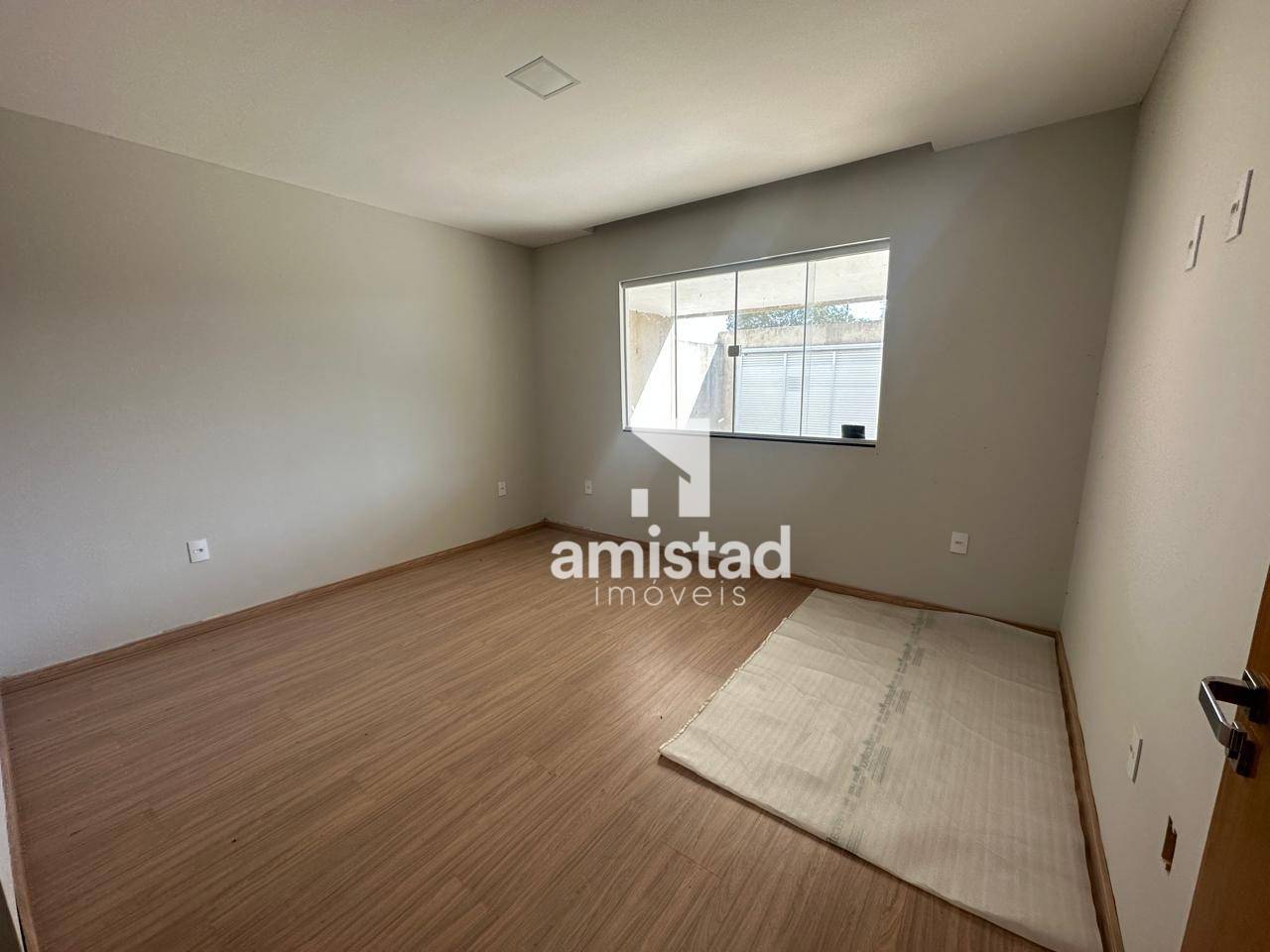 Casa à venda com 3 quartos, 226m² - Foto 10