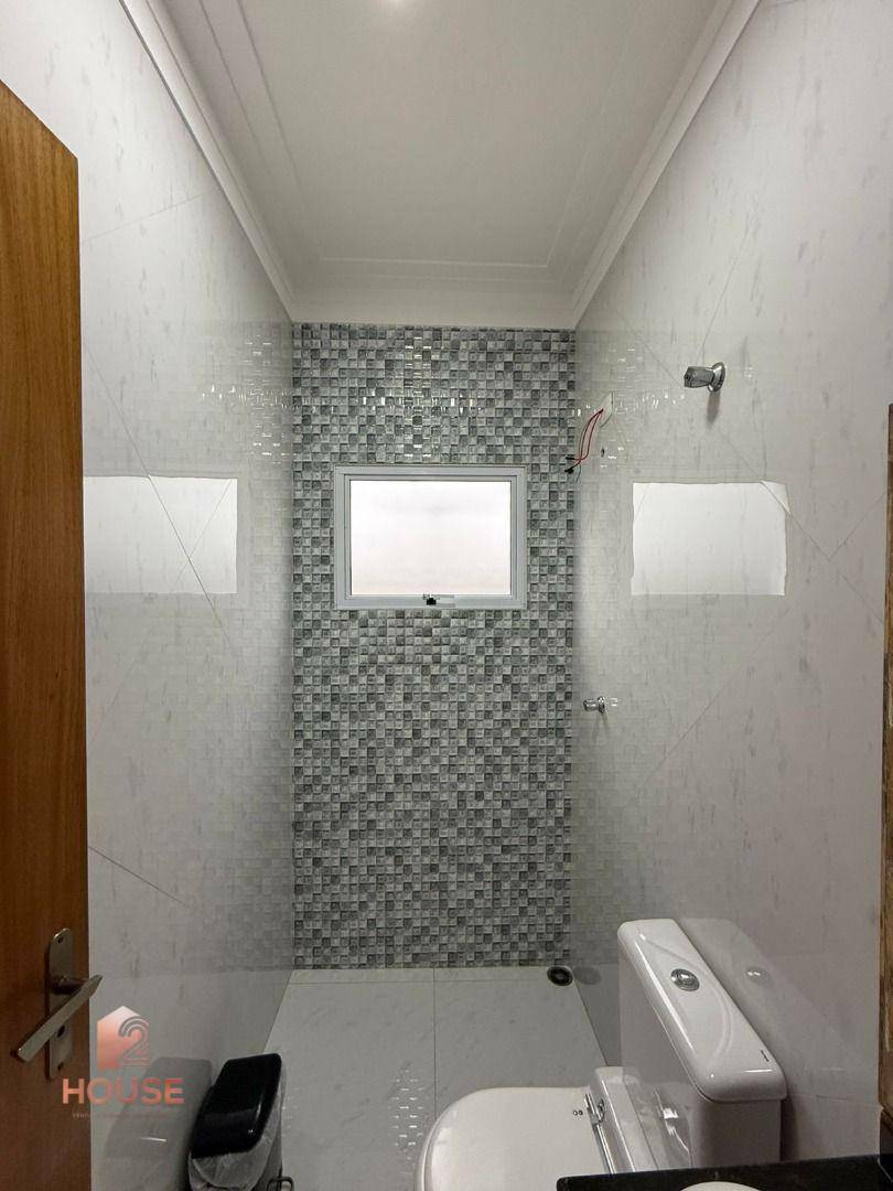 Casa à venda e aluguel com 3 quartos, 112m² - Foto 19