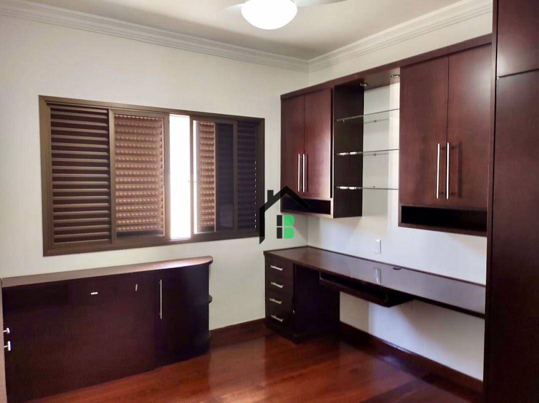 Casa, 5 quartos, 334 m² - Foto 6