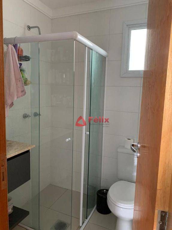 Apartamento à venda com 2 quartos, 74m² - Foto 14