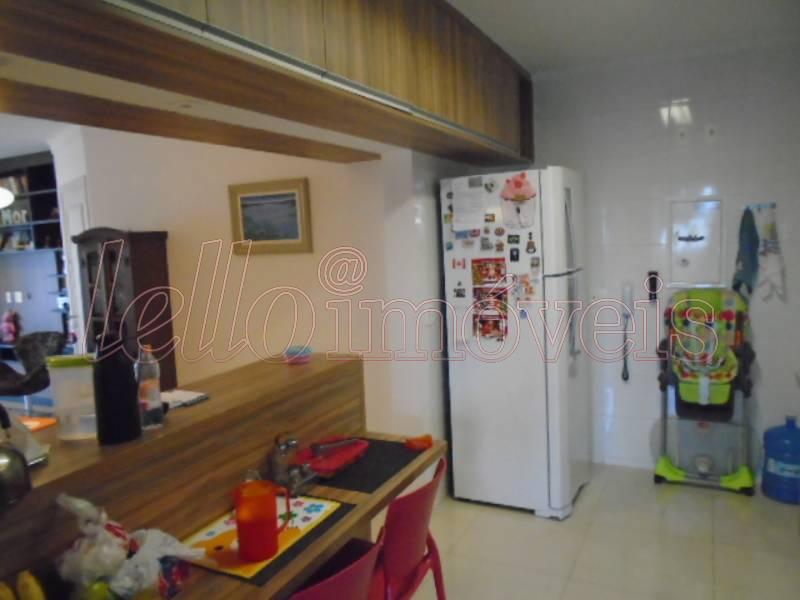 Apartamento para alugar com 3 quartos, 110m² - Foto 13