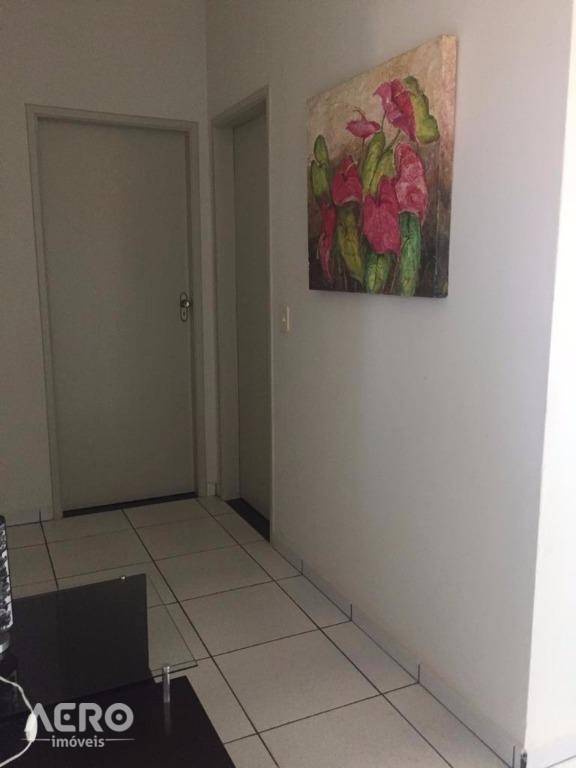 Casa à venda com 3 quartos, 202m² - Foto 16