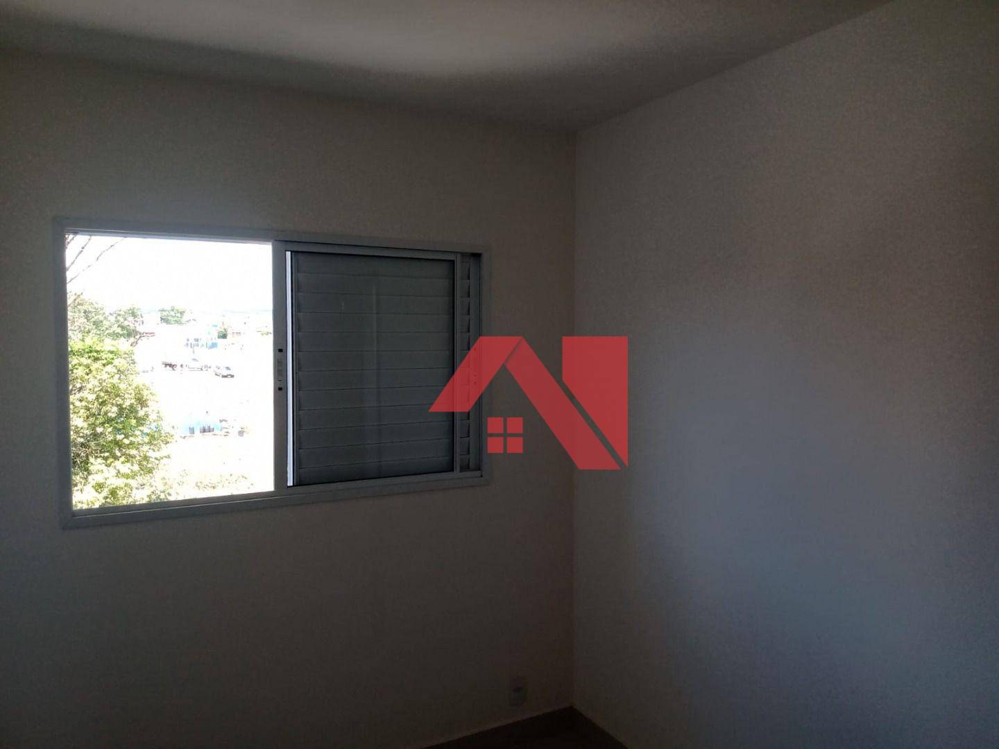 Apartamento à venda com 2 quartos, 44m² - Foto 12