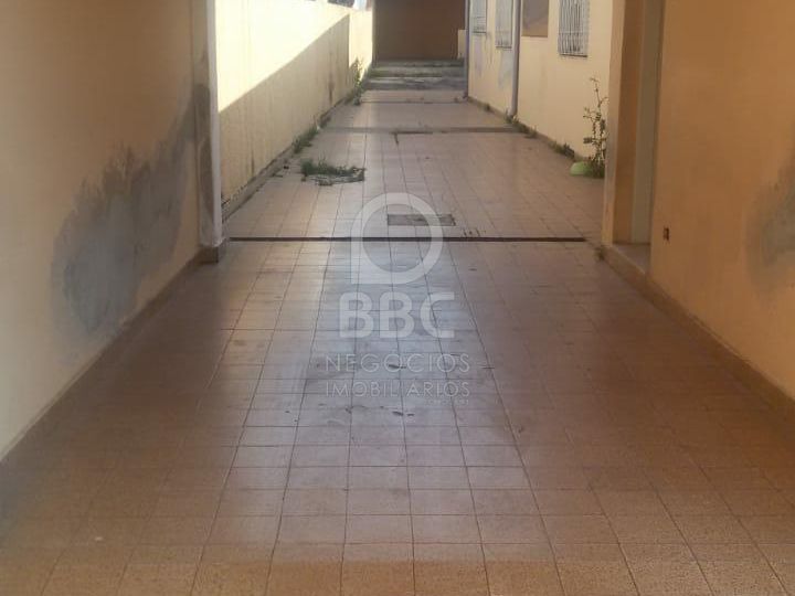 Casa à venda e aluguel com 3 quartos, 200m² - Foto 20