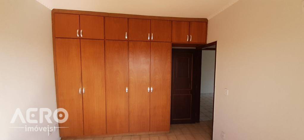 Casa à venda com 3 quartos, 490m² - Foto 16