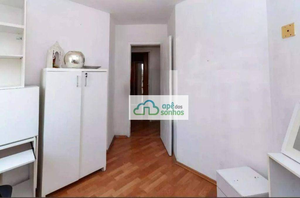 Apartamento à venda com 2 quartos, 64m² - Foto 10