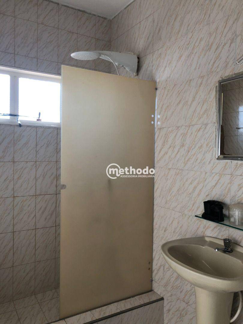 Casa à venda com 4 quartos, 250m² - Foto 18