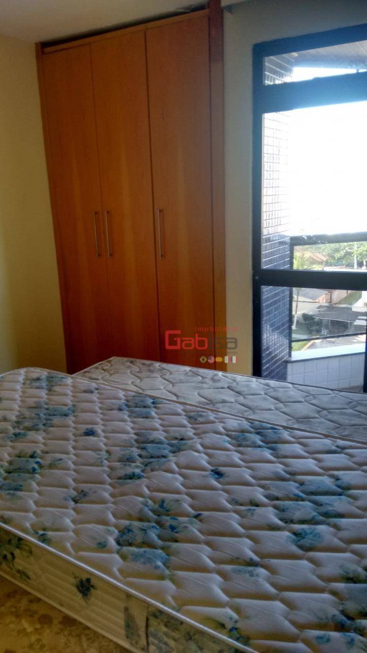 Apartamento à venda com 4 quartos, 180m² - Foto 8