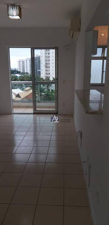 Apartamento à venda com 2 quartos, 60m² - Foto 3