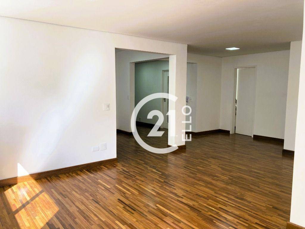 Apartamento à venda com 3 quartos, 180m² - Foto 4