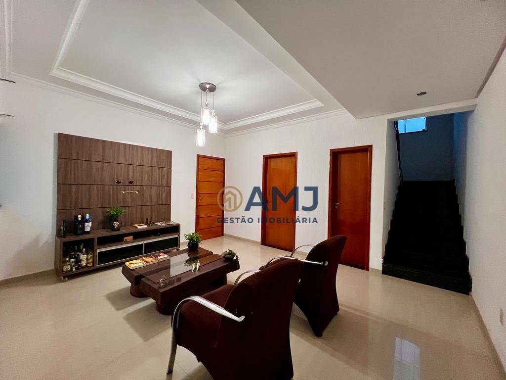 Sobrado à venda com 3 quartos, 144m² - Foto 2