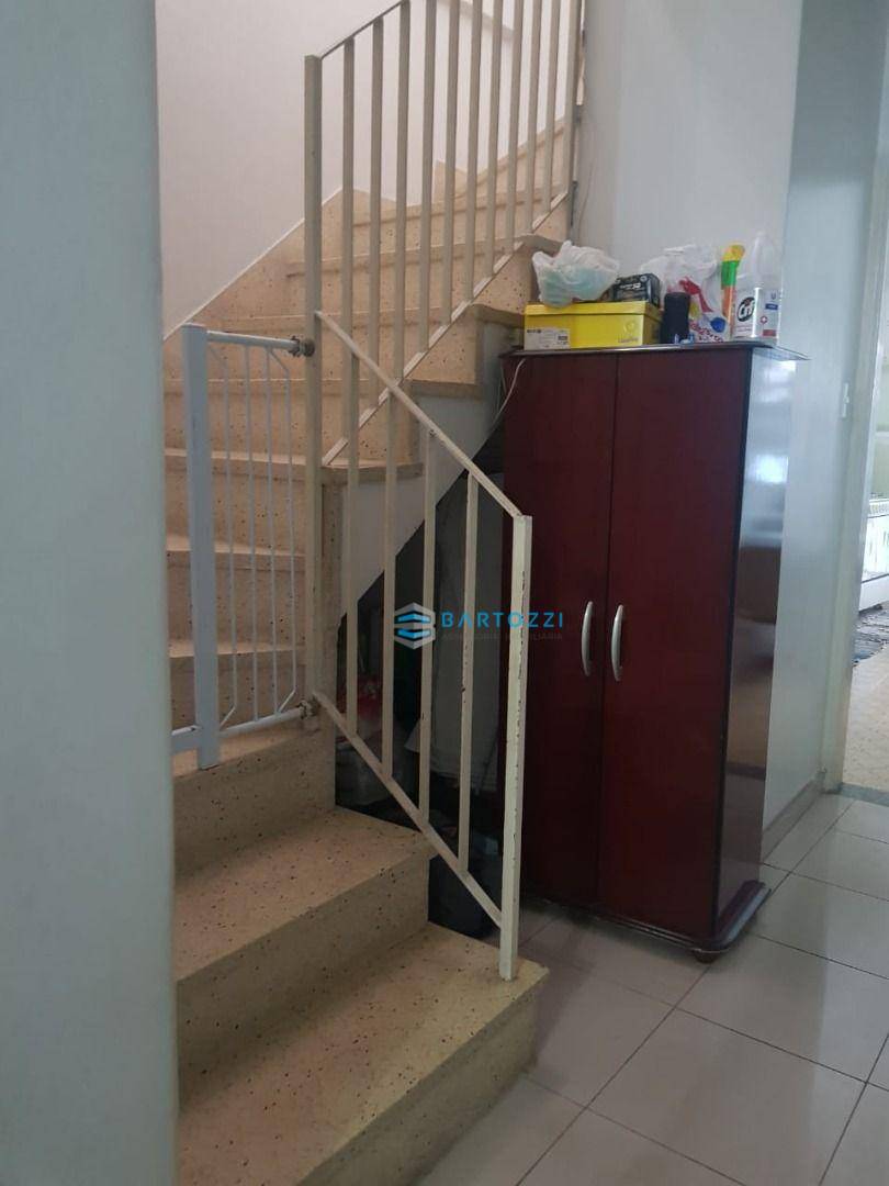 Sobrado à venda com 3 quartos, 140m² - Foto 9