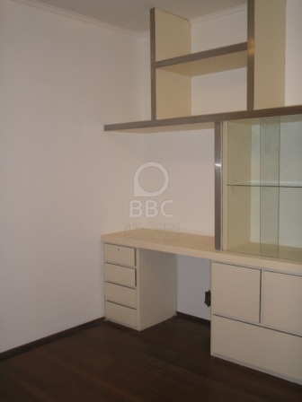 Apartamento à venda com 3 quartos, 185m² - Foto 13