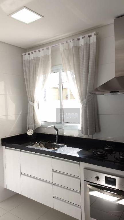 Apartamento à venda com 2 quartos, 63m² - Foto 4