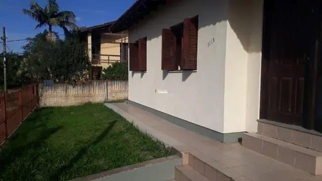 Casa à venda com 3 quartos, 100m² - Foto 3