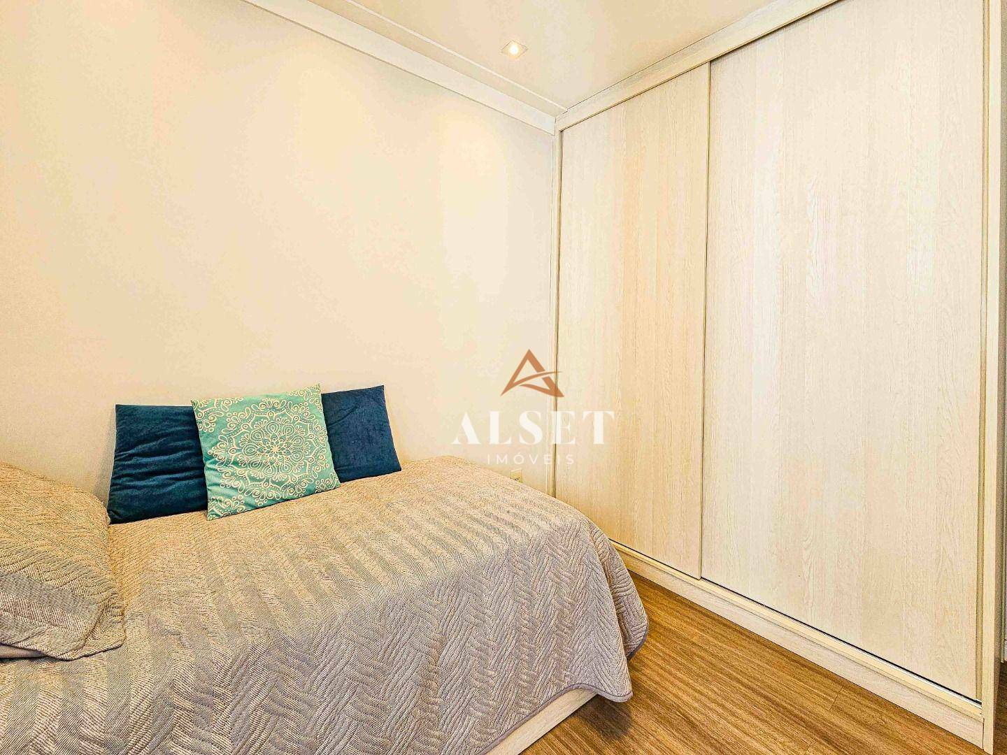 Apartamento à venda com 3 quartos, 120m² - Foto 41